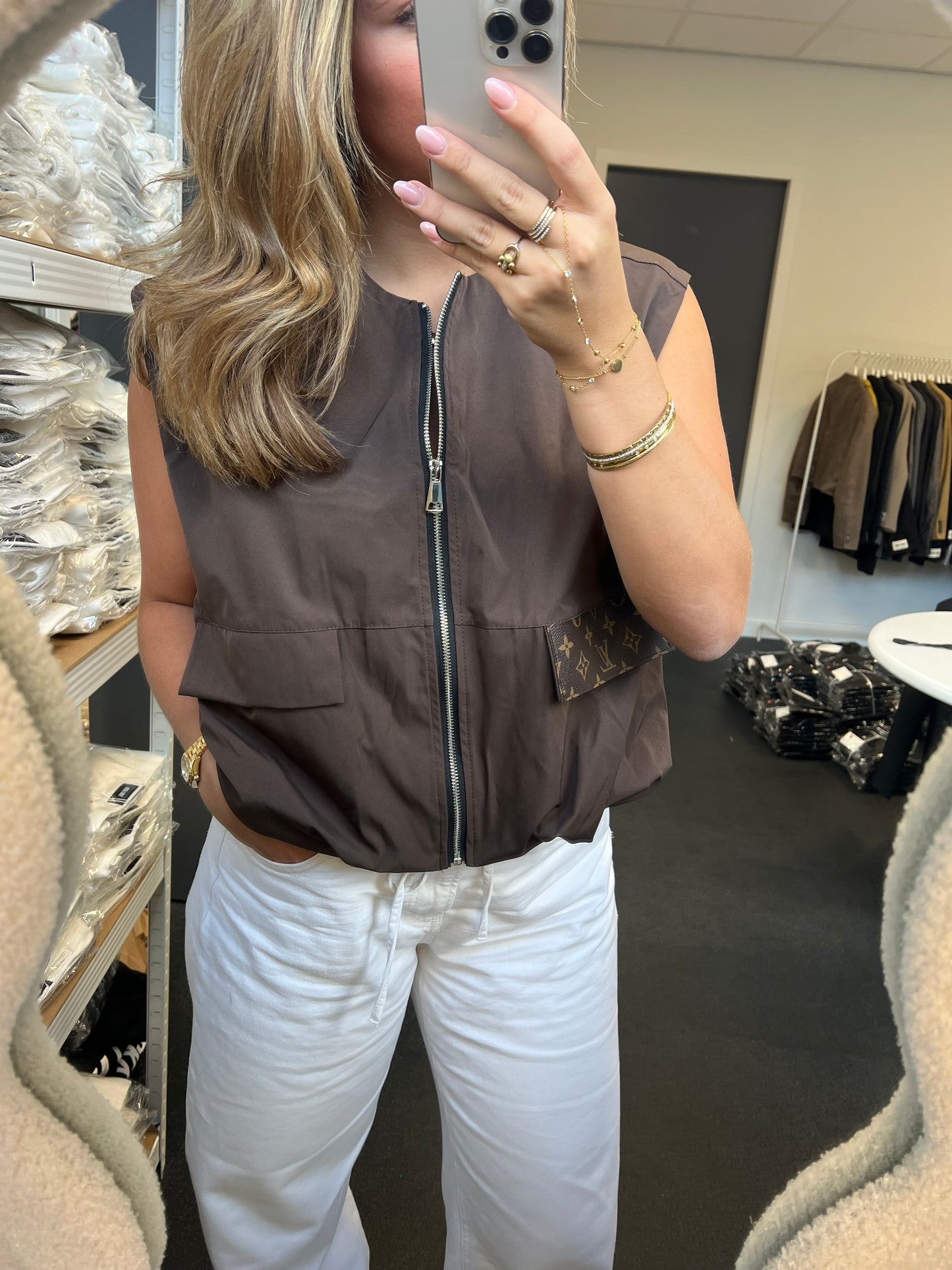 Gilet with canvas