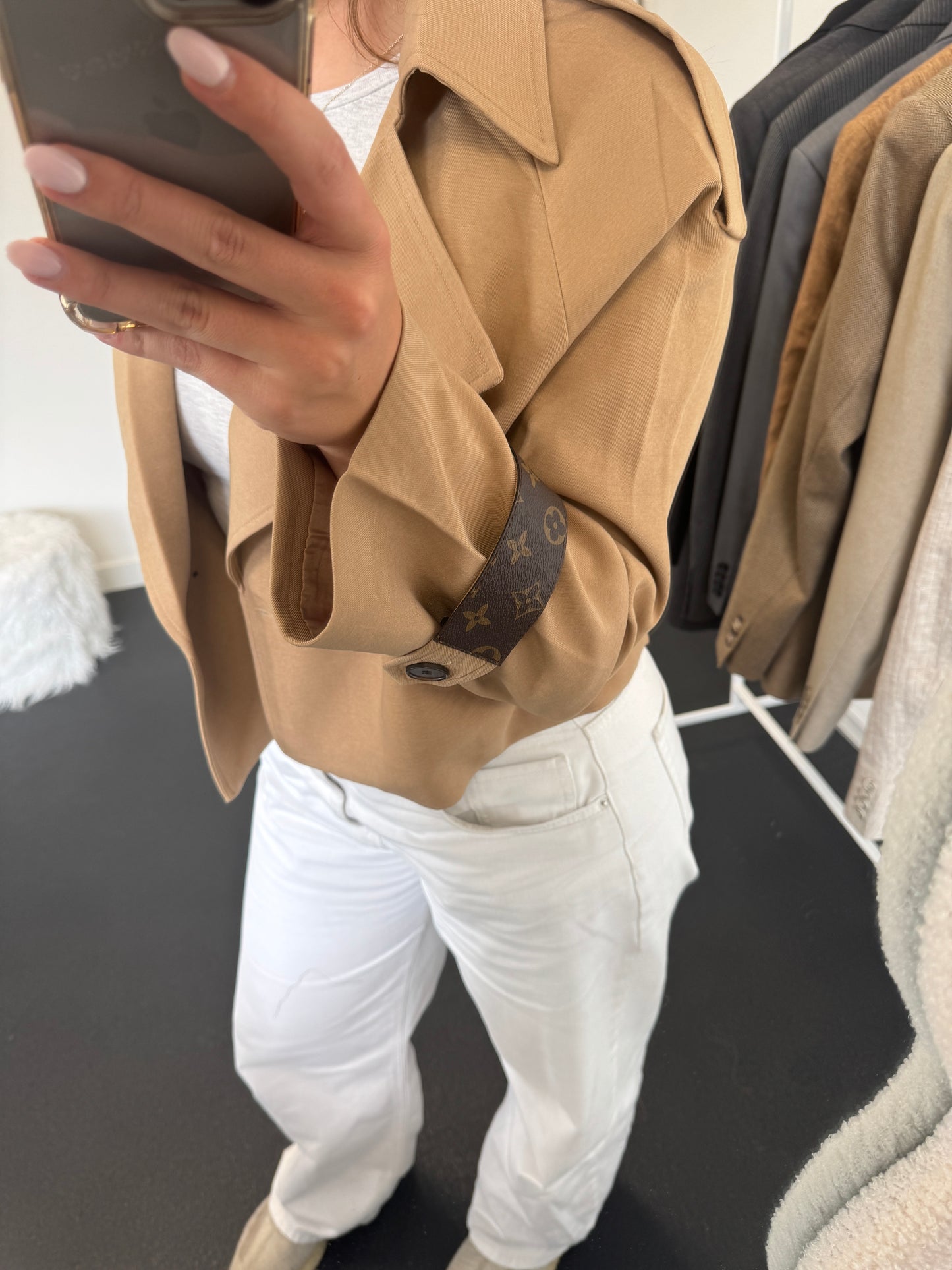 Trenchcoat with canvas