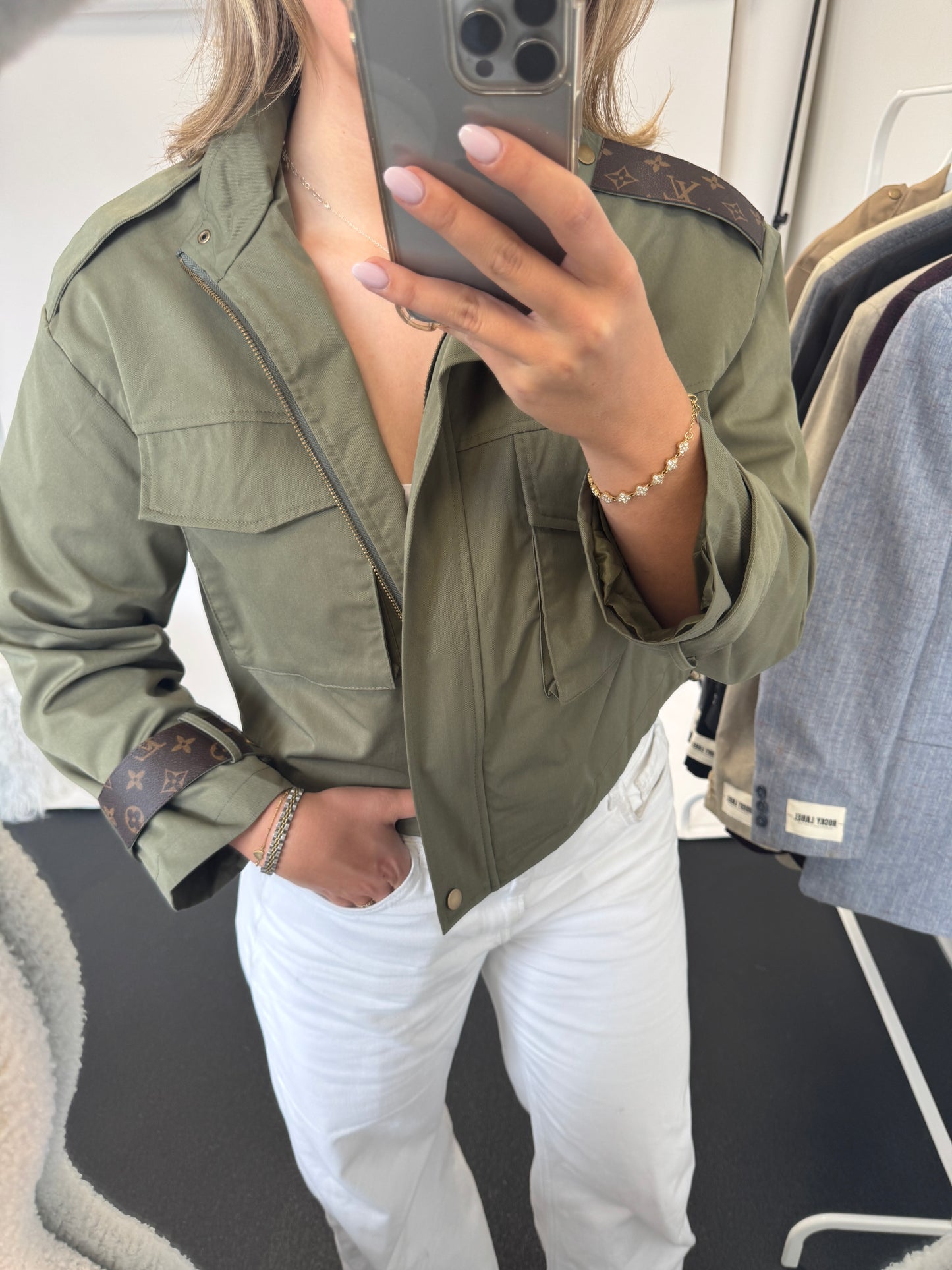 Jacket with canvas