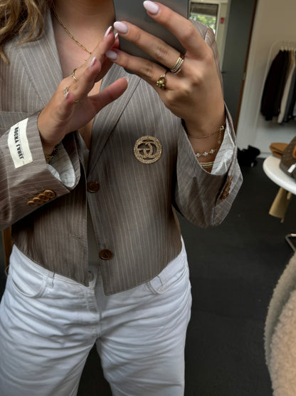 Oversized blazer with small flaws [M]