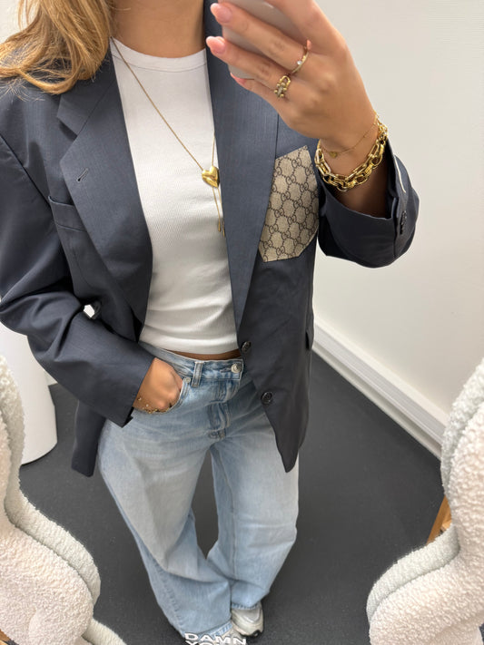 Edit 3 | Piece No.28 – Oversized Blazer [M-L]