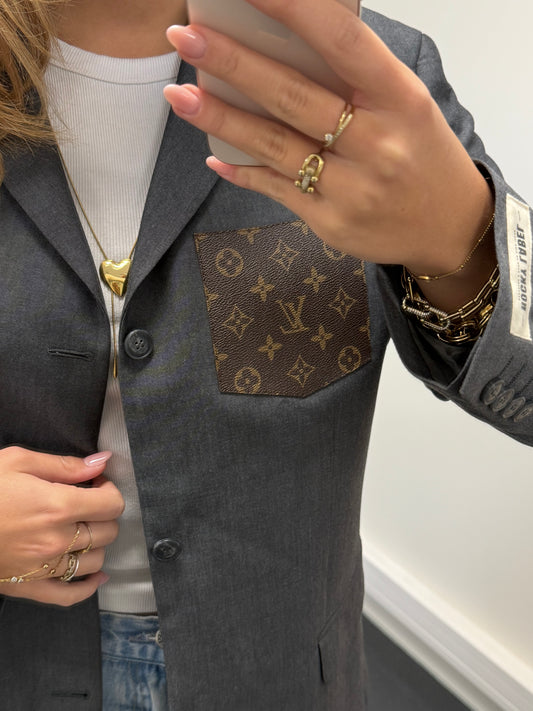 Edit 3 | Piece No.38 – Oversized Blazer [M-L]