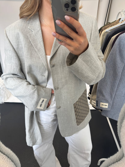 DESIGN YOUR OWN BLAZER