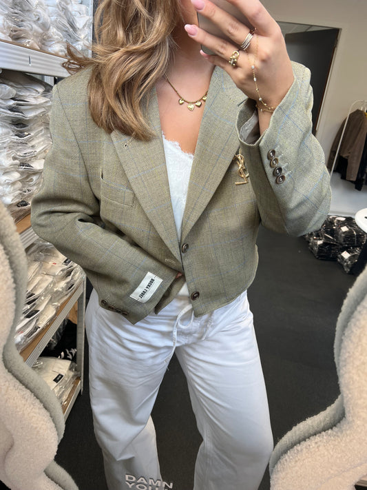 Edit 2 | Piece No.38 – Oversized Blazer [L-XL]