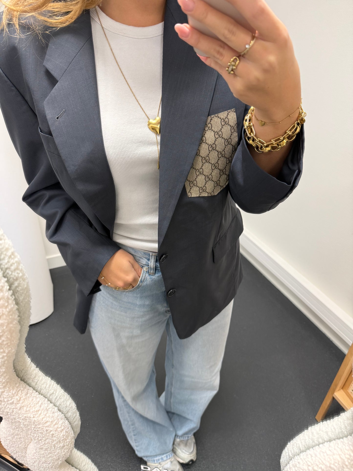 Edit 3 | Piece No.28 – Oversized Blazer [M-L]