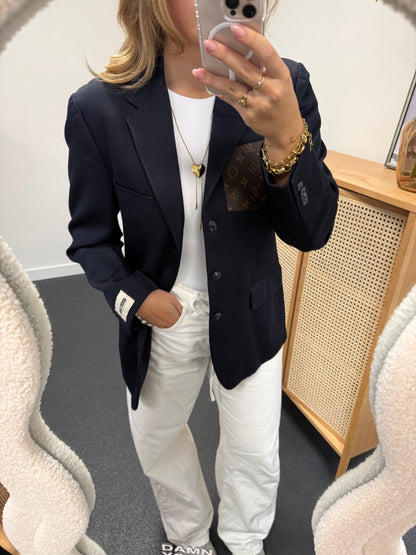 Edit 2 | Piece No.58 – Oversized Blazer [M-L]