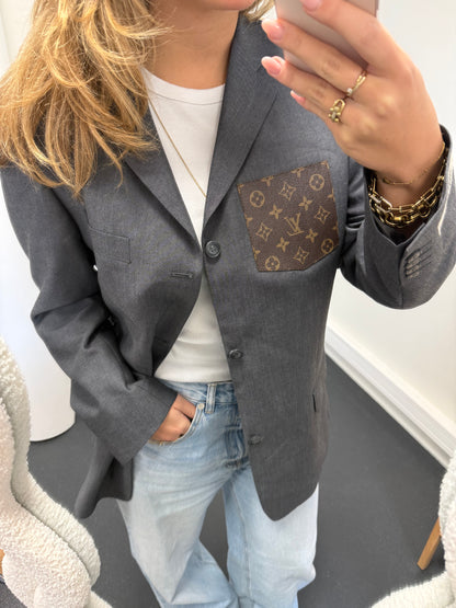 Edit 3 | Piece No.38 – Oversized Blazer [M-L]