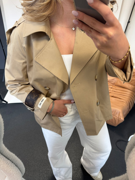 Trenchcoat with canvas