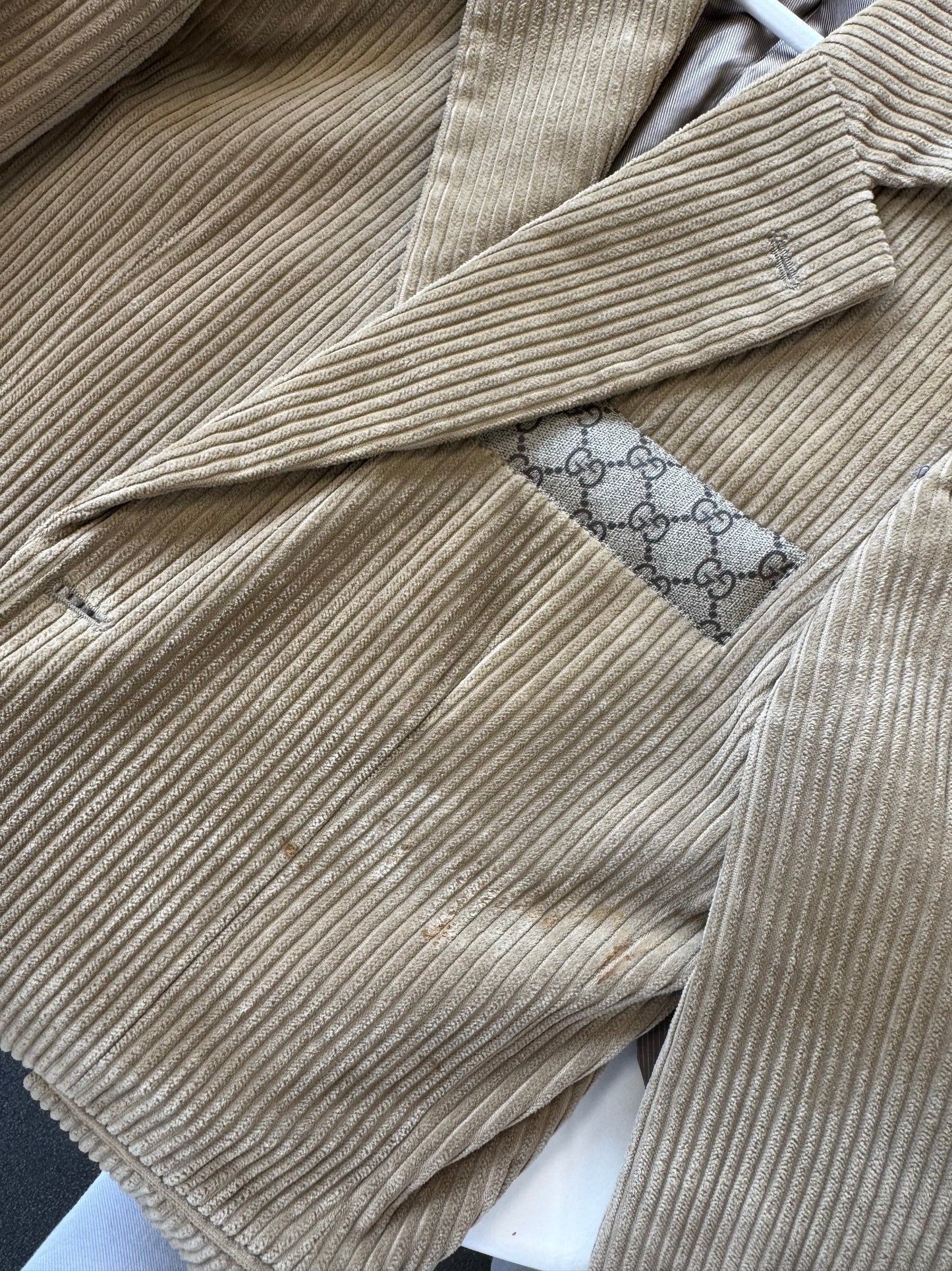 Oversized blazer with small flaws [M-L]