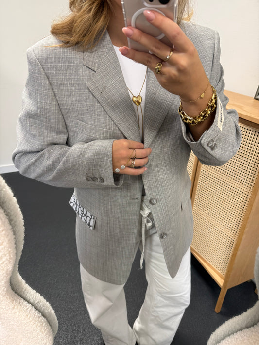 Edit 2 | Piece No.59 – Oversized Blazer [XL]