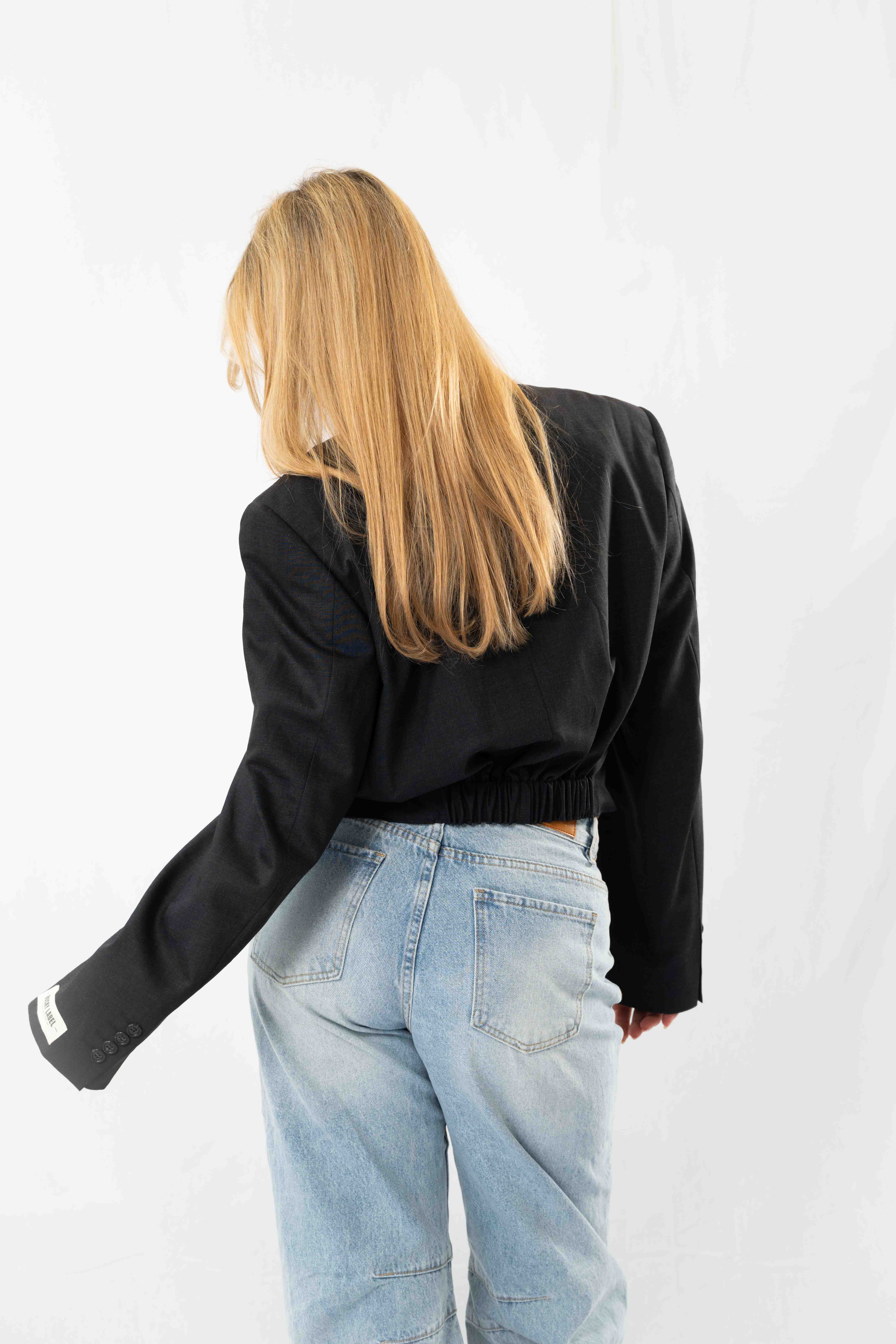 Black Vintage Designer Cropped Blazer · M/L